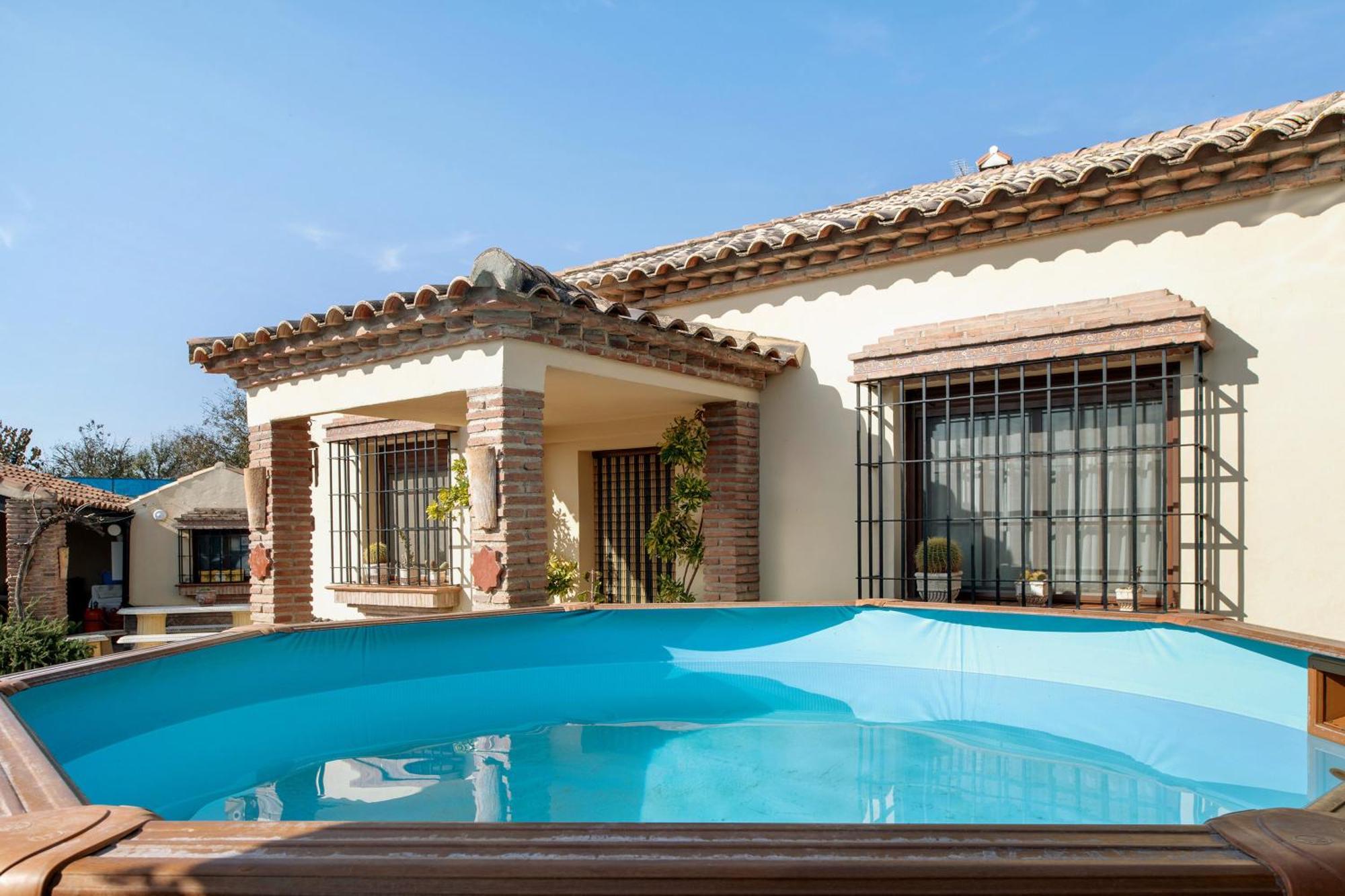 Casa Ayala *